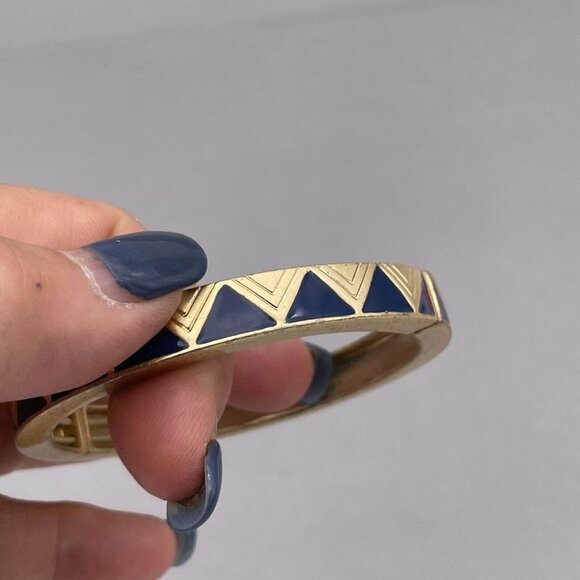 Lia Sophia on Point Retired Stretch Bracelet Blue and Gold Tone - Picture 4 of 5